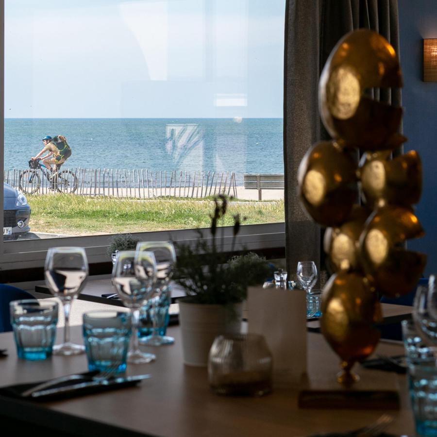 Logis Hotel Le Calluna Restaurant La Flottille เพรไฟส์ ภายนอก รูปภาพ
