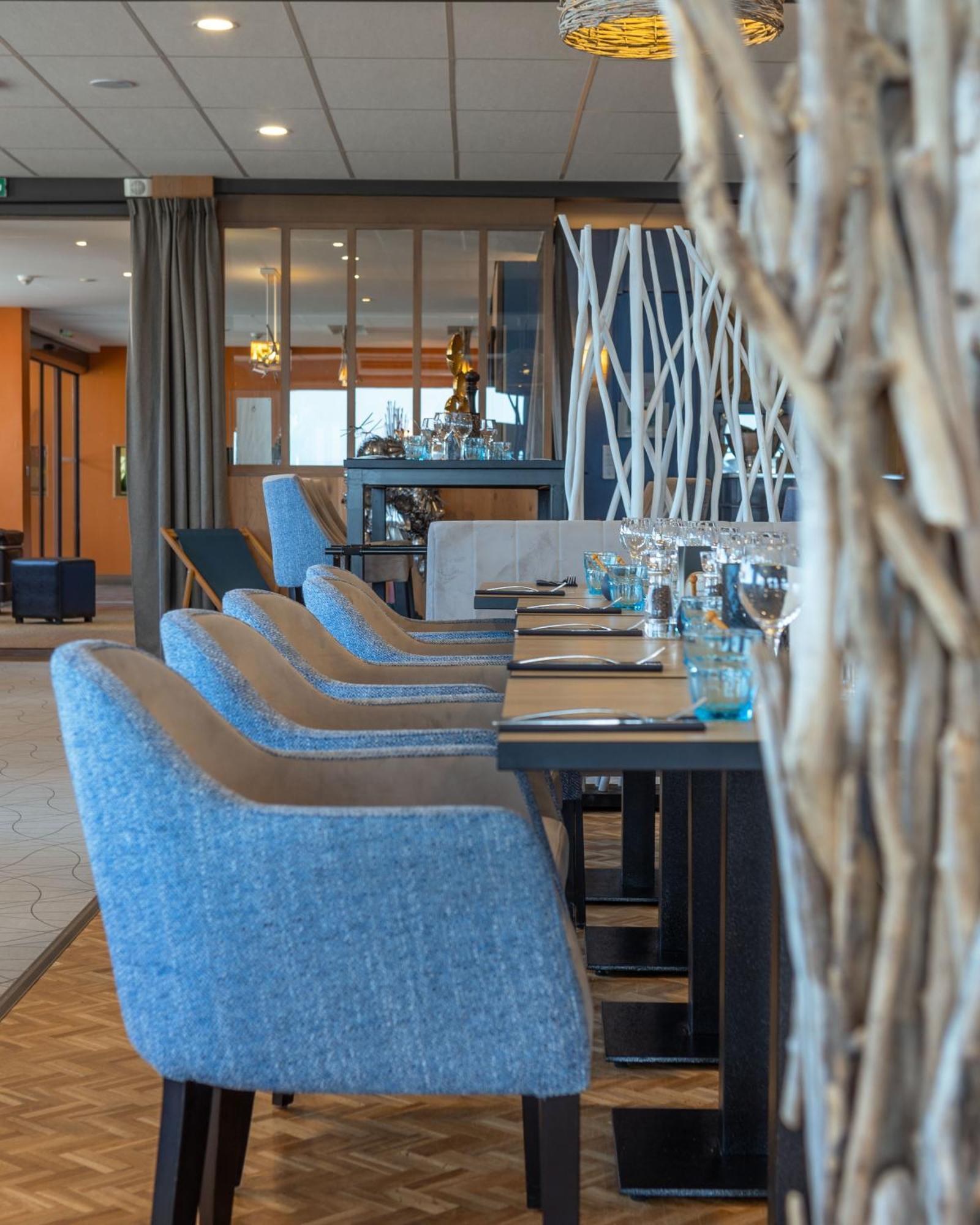 Logis Hotel Le Calluna Restaurant La Flottille เพรไฟส์ ภายนอก รูปภาพ